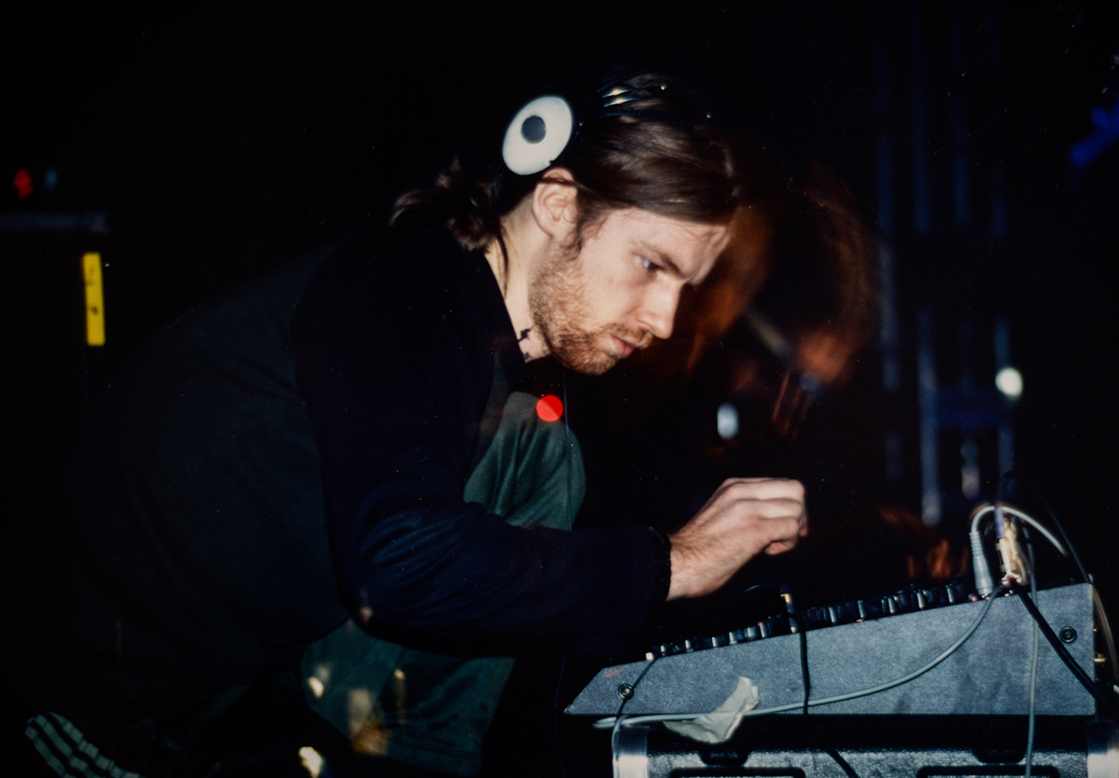 Aphex Twin. Big love (Universe) 1996